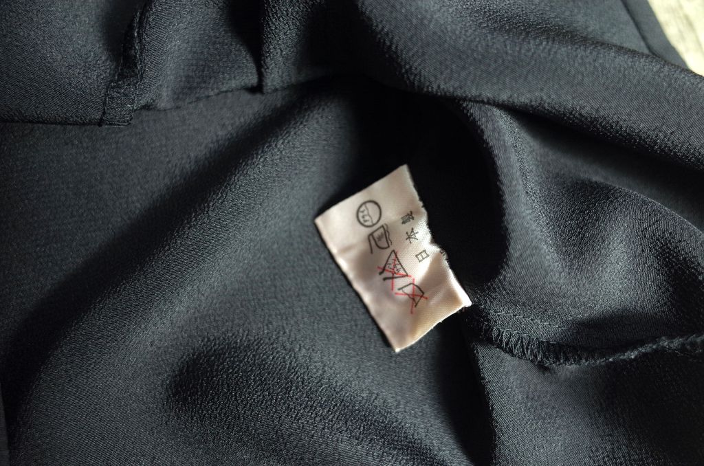 F9D883D5-4228-4BE0-90AE-C337249249BB_1_201_a