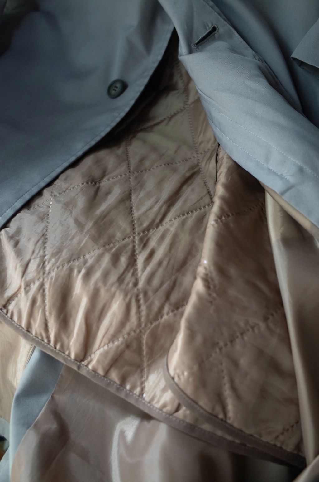 5EE99898-4689-465B-9DB0-3487ECDA30DF_1_201_a