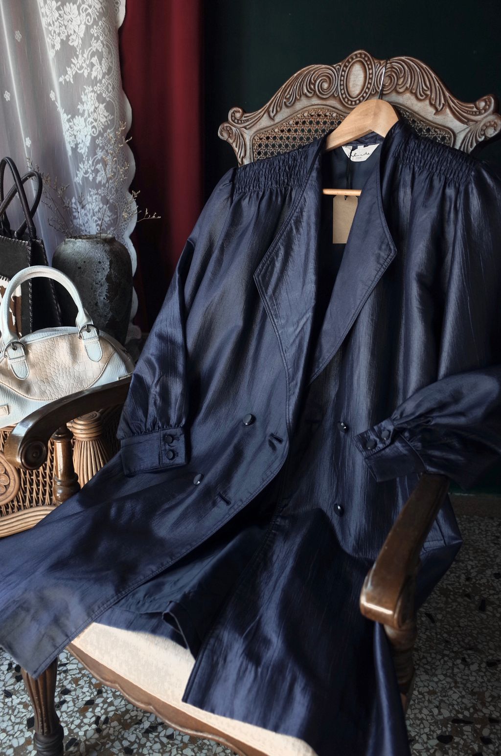 71A87DDE-2AF0-4B65-BA3D-21E0700885BF_1_201_a