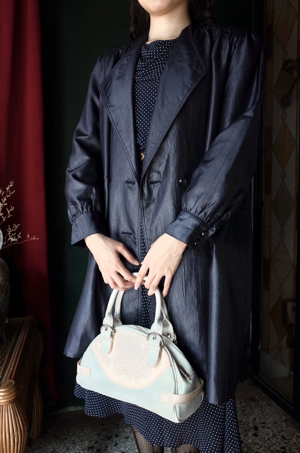 CBE57957-6447-40D0-B658-11BE989CC3C3_1_201_a