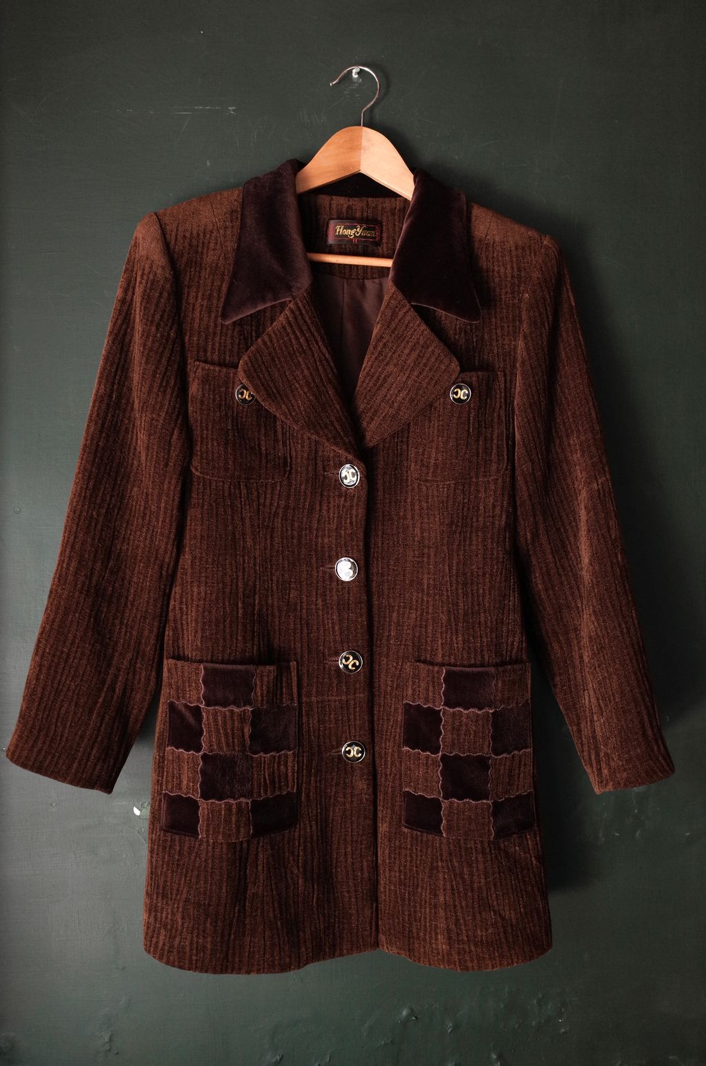 4BE012C1-79B4-4D7A-AF2A-0FD97C02FBB3_1_201_a