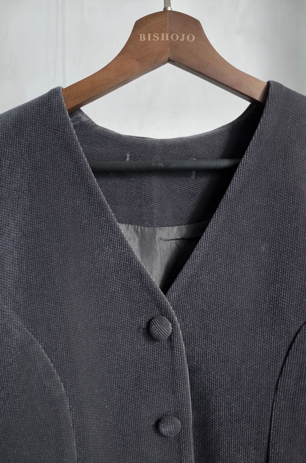 05B3F493-0BA5-4CF6-9EEC-2516A9C36D57_1_201_a