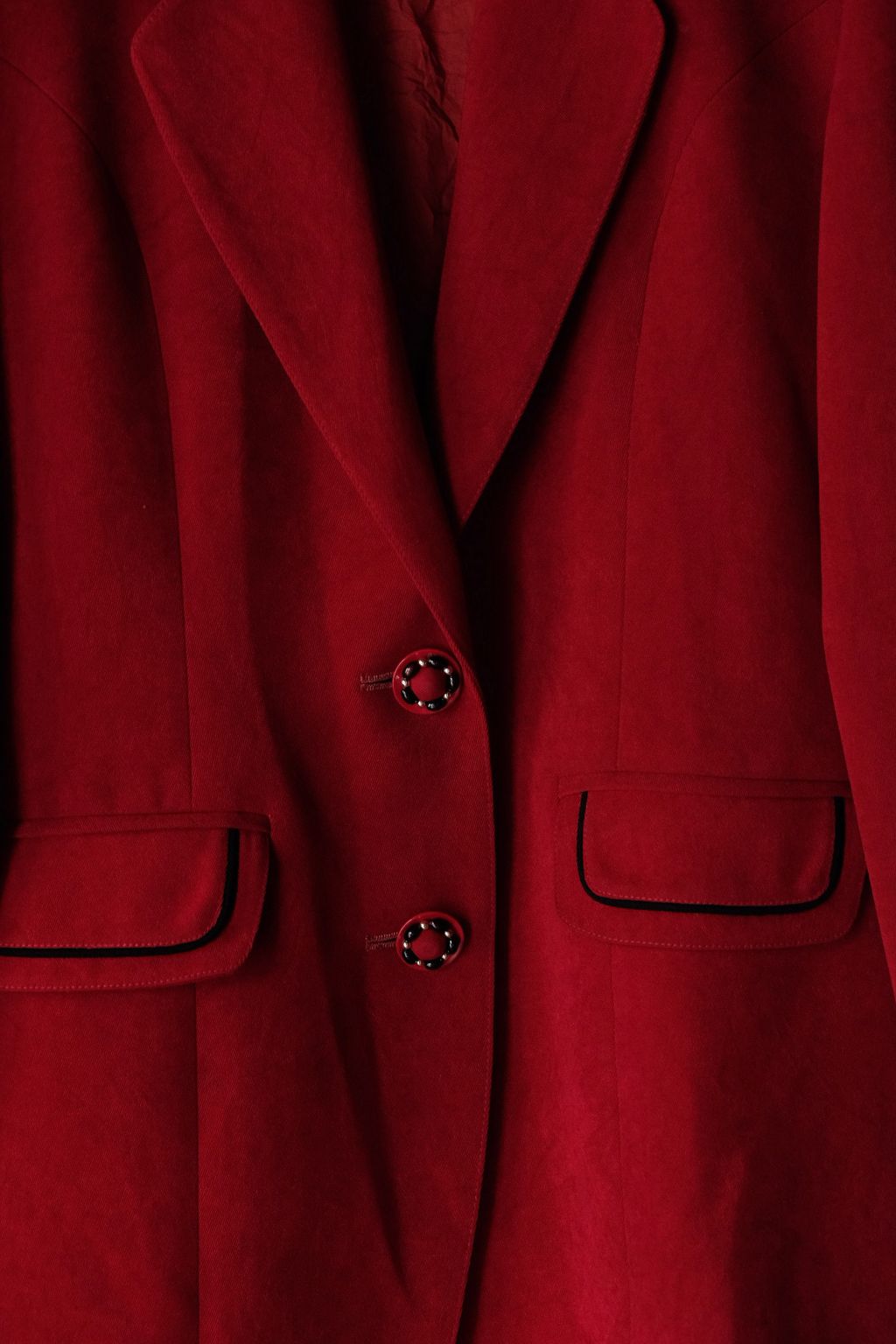 6E160102-639C-4B9B-908E-7D827F70879F_1_201_a