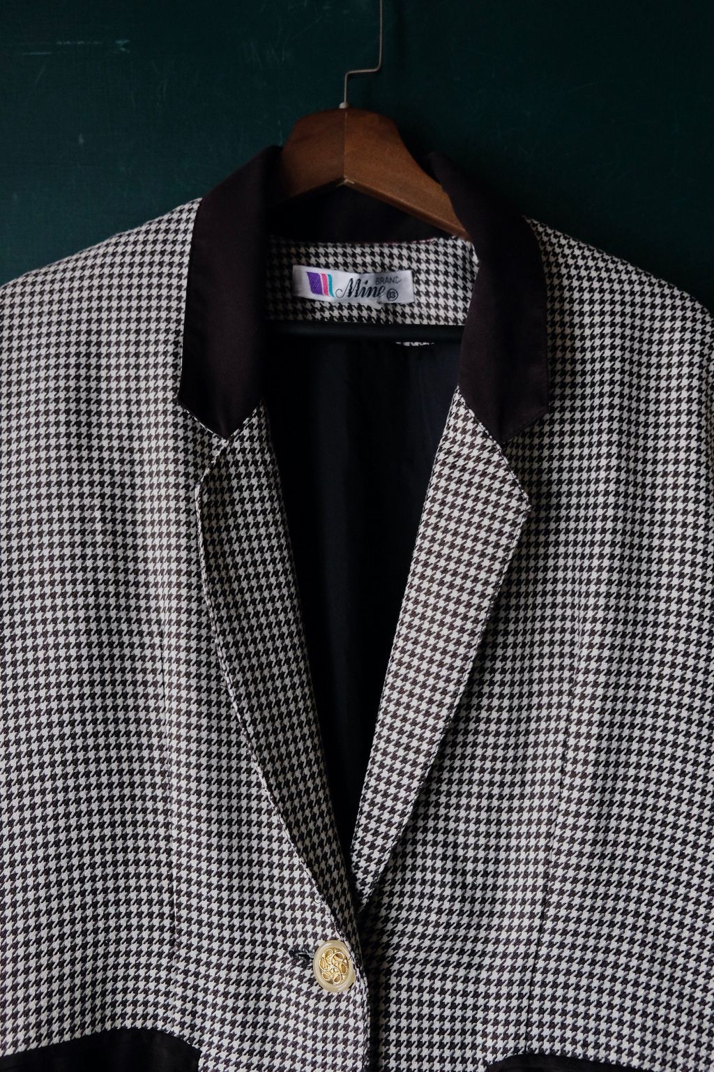 D4BBCB41-0289-445F-9392-AC0C77CE782D_1_201_a