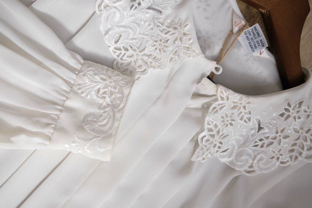 9B5E0BB5-0E0C-48A0-9AE7-A16E2DF0839B_1_201_a