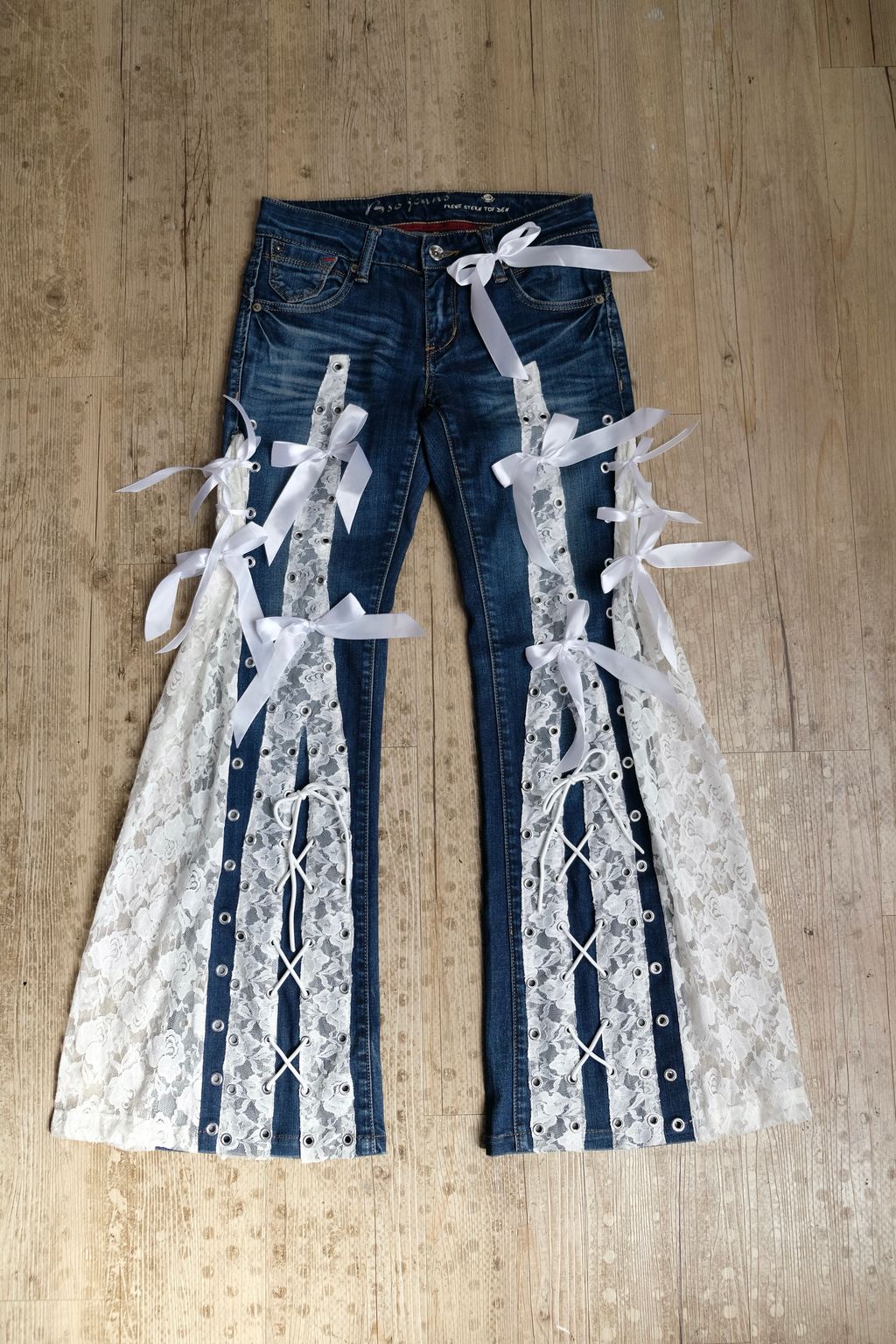 07D17E76-05D2-4E68-9C70-CFCAEDB2733B_1_201_a