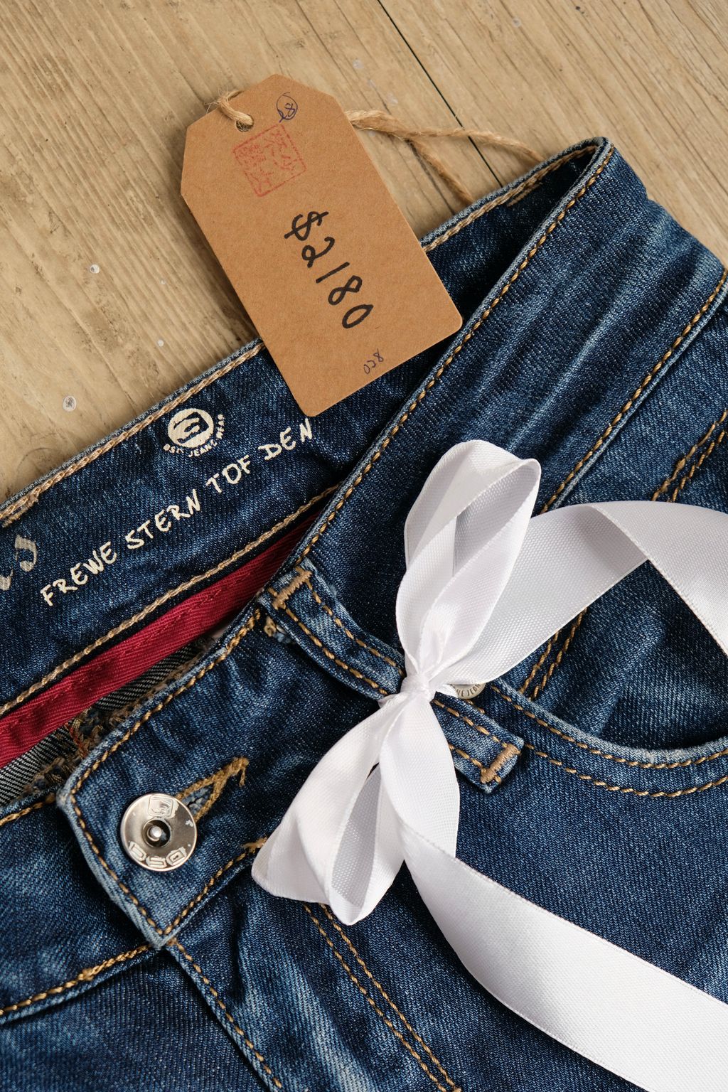 B780A277-7EEA-4C12-8F28-1DABF2A490EF_1_201_a