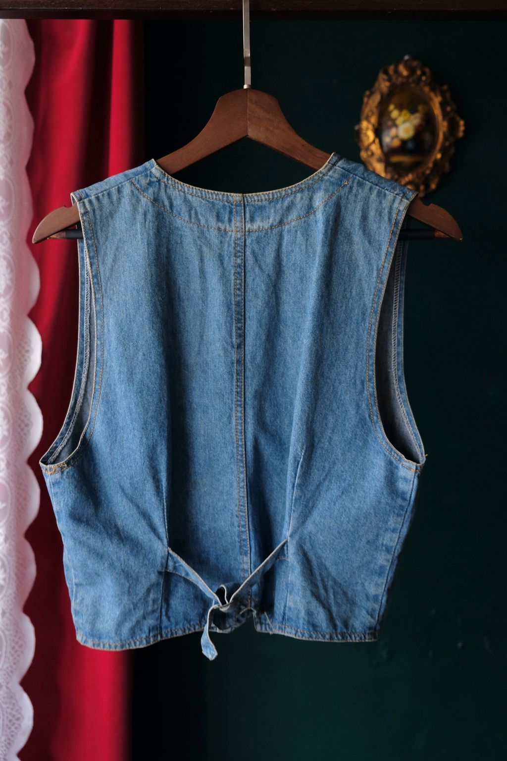 76B7D72C-6130-4E9D-927E-7189F02E6FFE_1_201_a