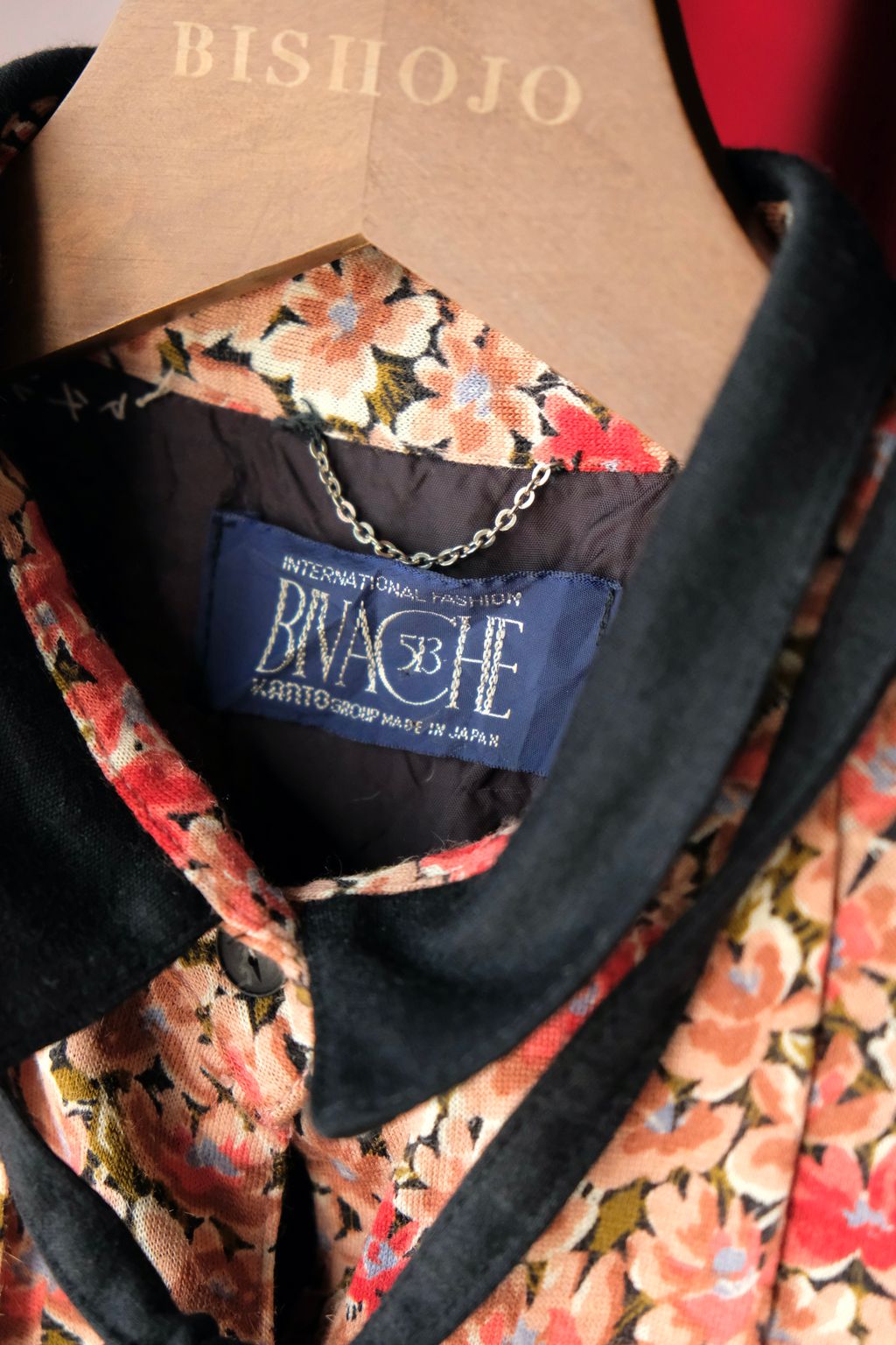 B44AC3F3-104A-4C31-AA7A-B051F81B09A5_1_201_a