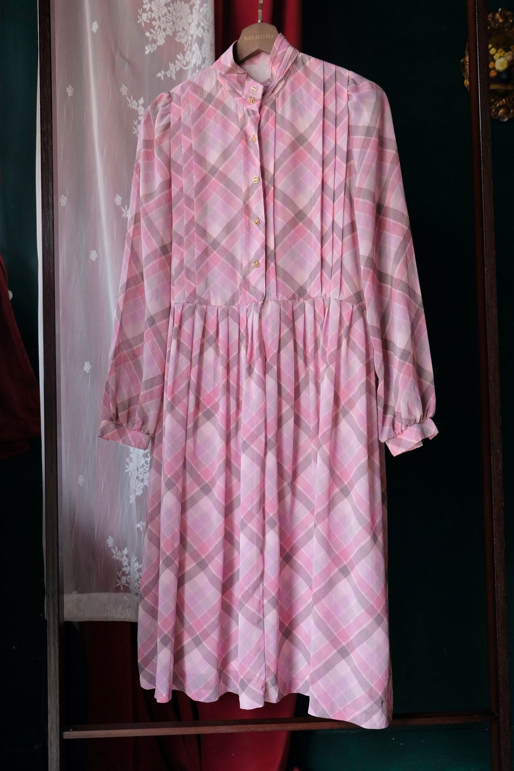 80DC5F2E-6AFD-4B01-9E8C-662BA484E811_1_201_a