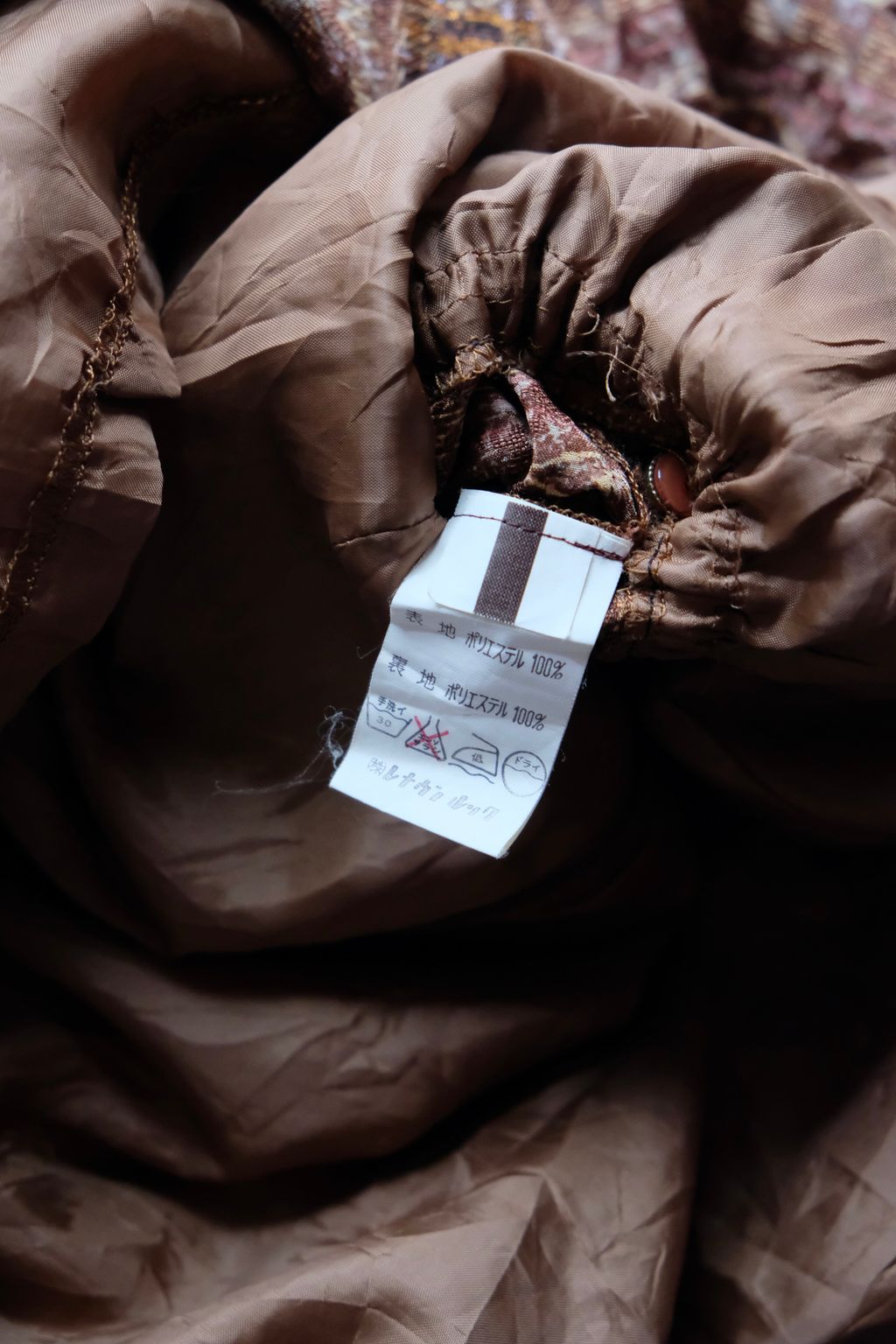 84AD4827-F758-47F8-AC36-777F3B0E565D_1_201_a