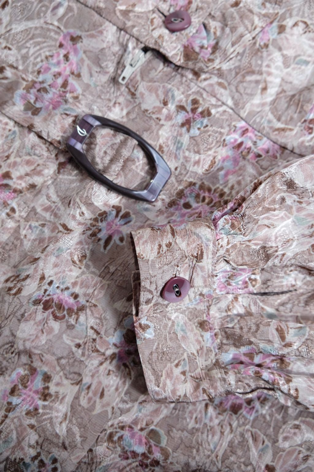 DDEBD349-4302-4ACA-AAB1-E2D13A4C9FE8_1_105_c