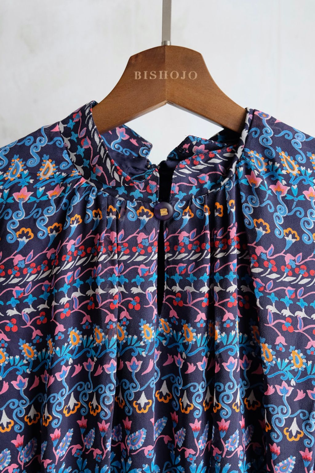 7FF19AE0-A9A7-4FF5-B6DC-8B5F454EEED2_1_105_c