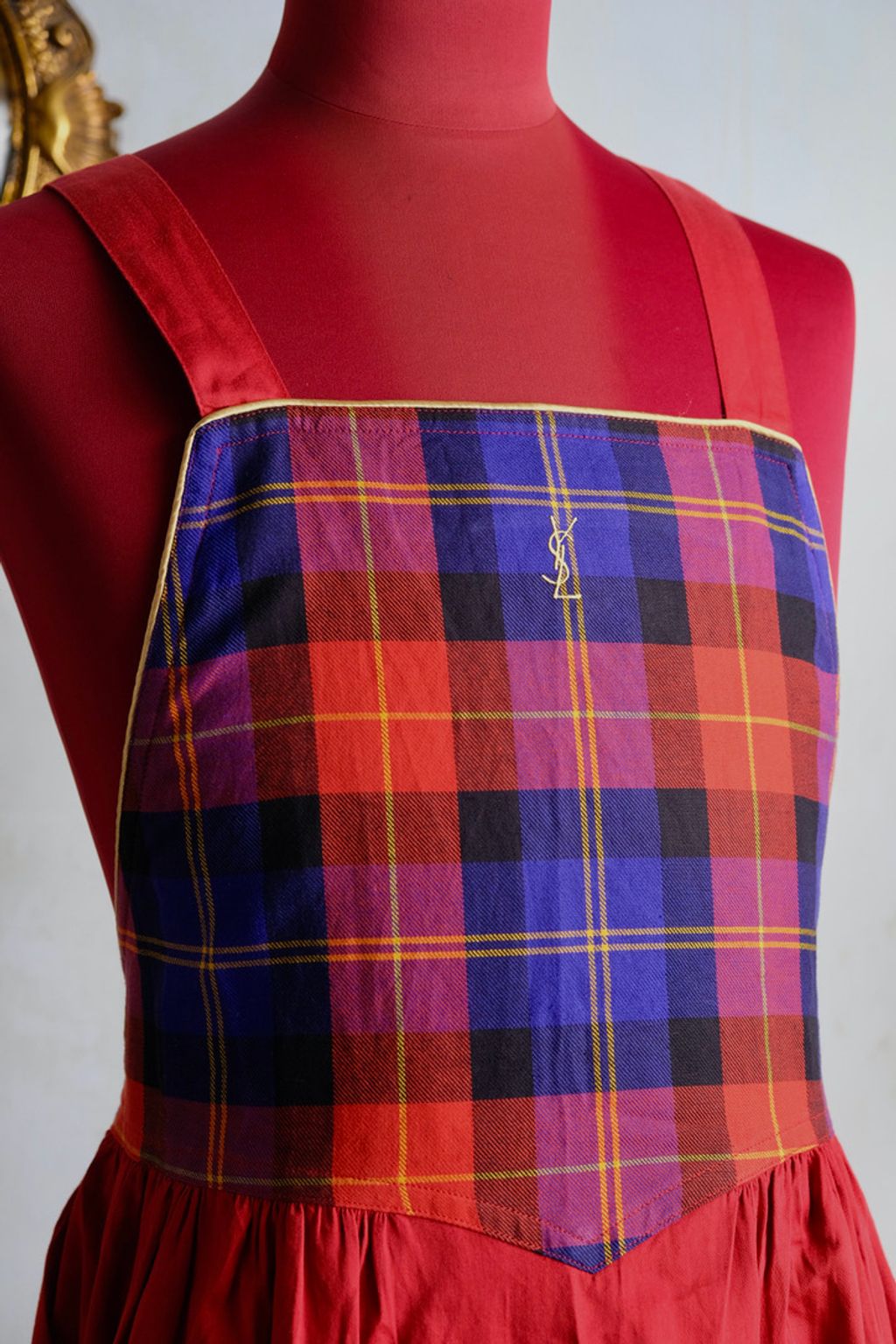 43B66C39-5B8F-4B2A-8060-0CC6F66B7CCA_1_105_c