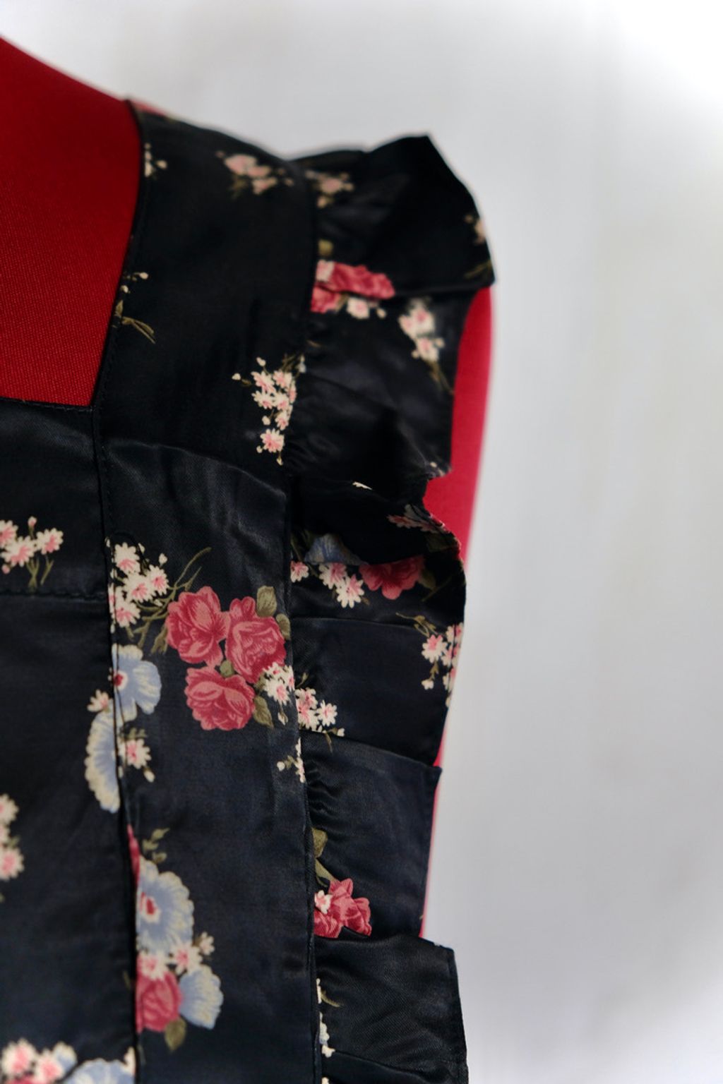 A01314B9-D873-4BE9-AC95-8E361650B859_1_105_c