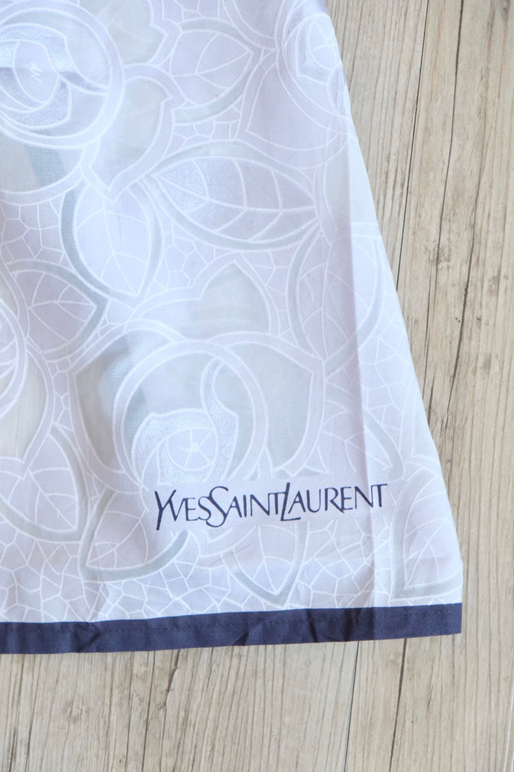 F7C8270B-B6BF-43E9-8550-A1A087B761A4_1_105_c