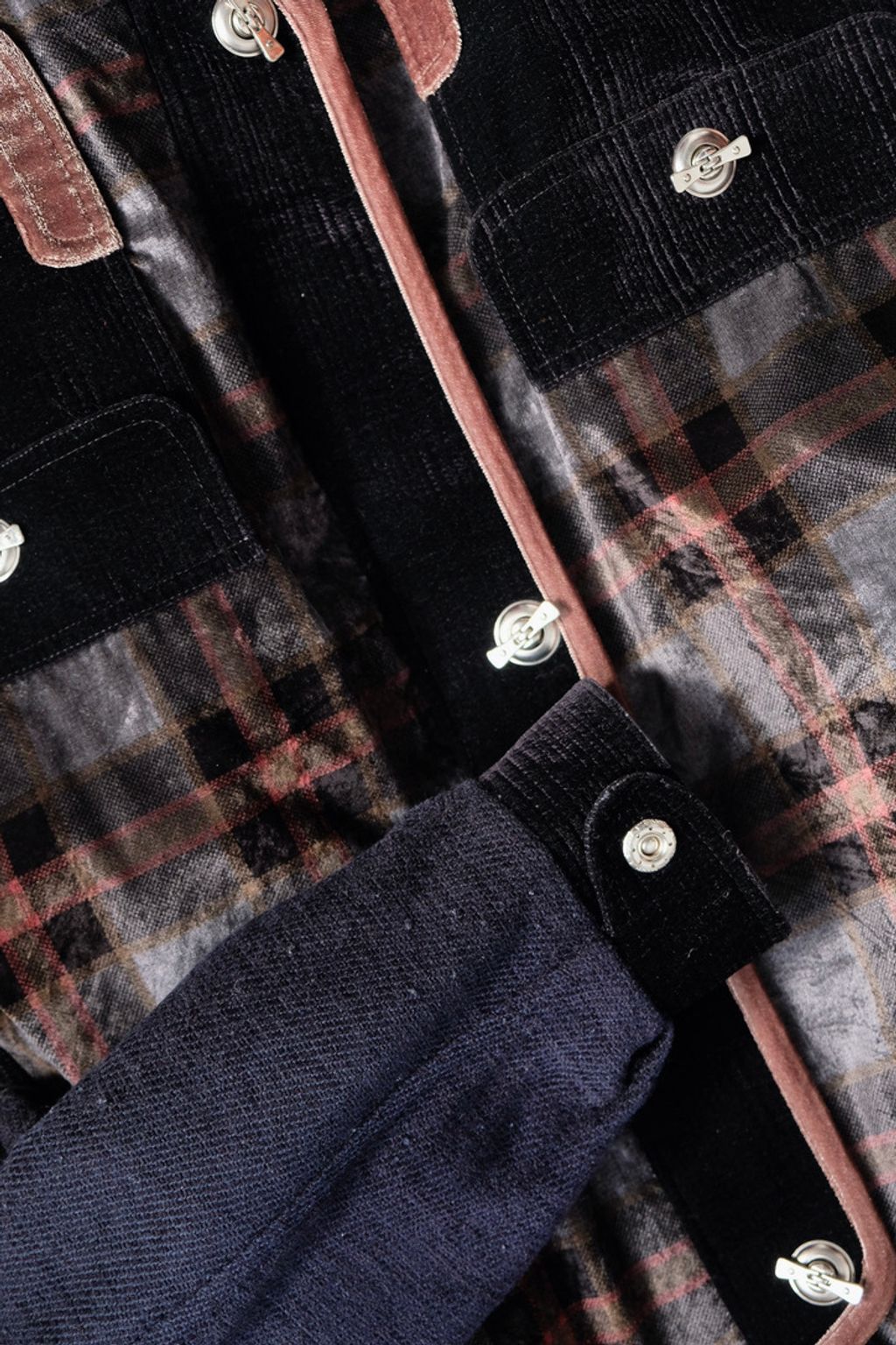 934C3386-1D38-4FD9-832E-7969C6131215_1_105_c