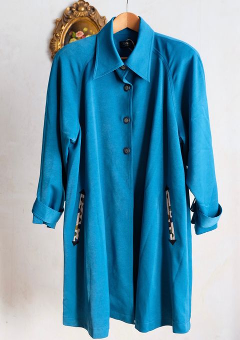 8EF5BA2F-E1E3-452C-8CA9-0149DF56BF68_1_105_c