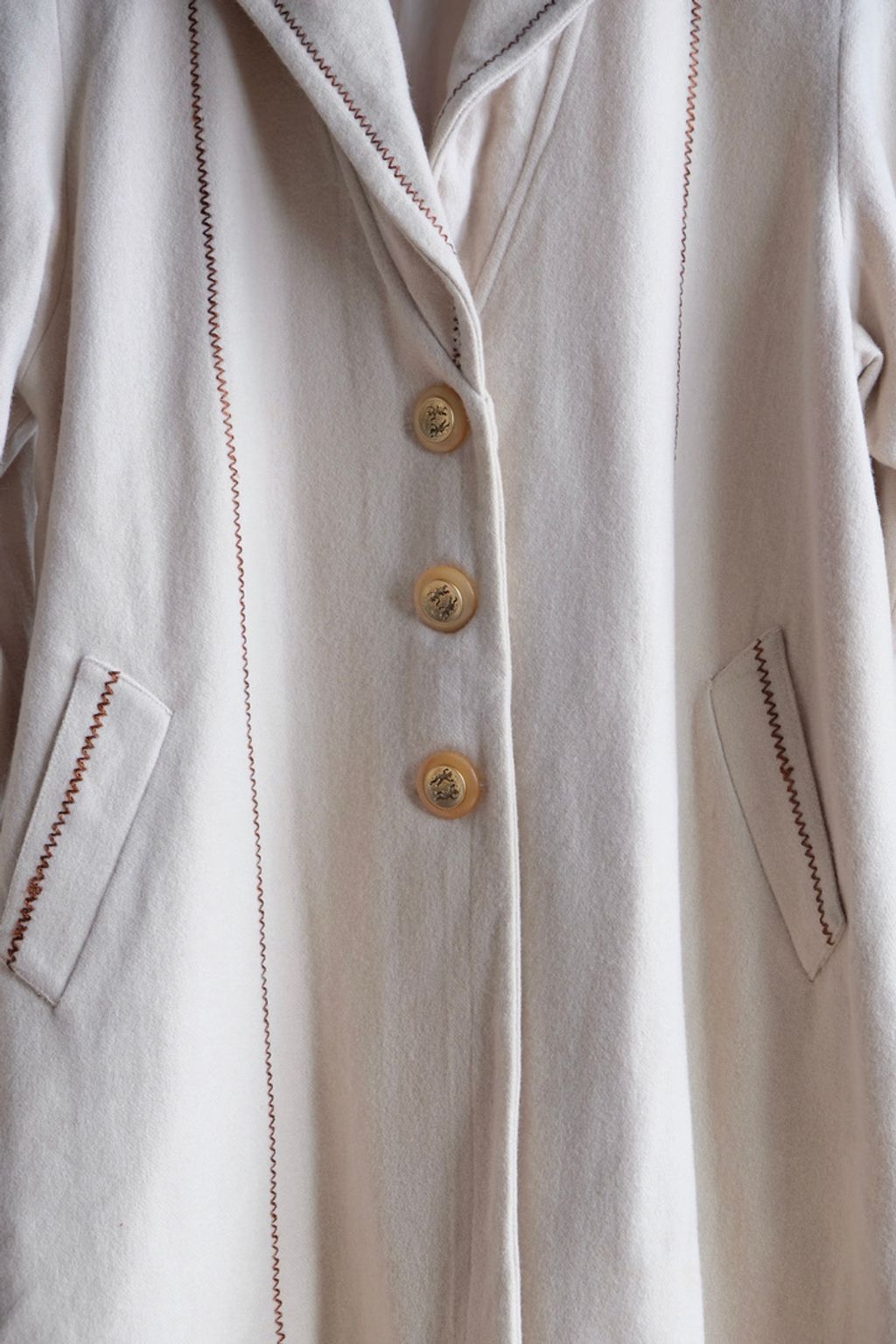 A8A87DD7-3FD6-424F-B662-75373130F794_1_105_c