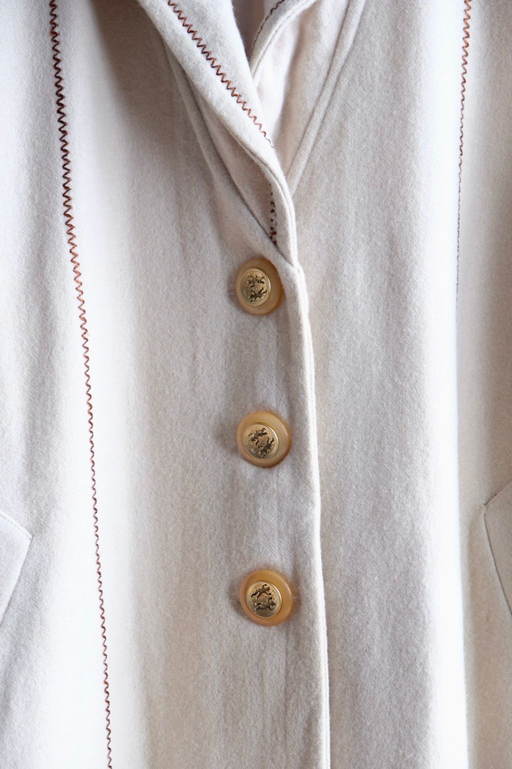 25AD2C9C-D929-4387-805E-31A99333A1EE_1_105_c