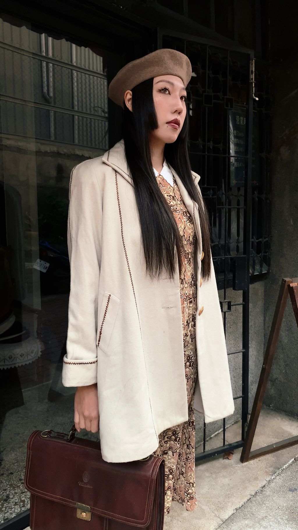 21E9105C-F822-46D8-A42E-37C3A84B6BFB