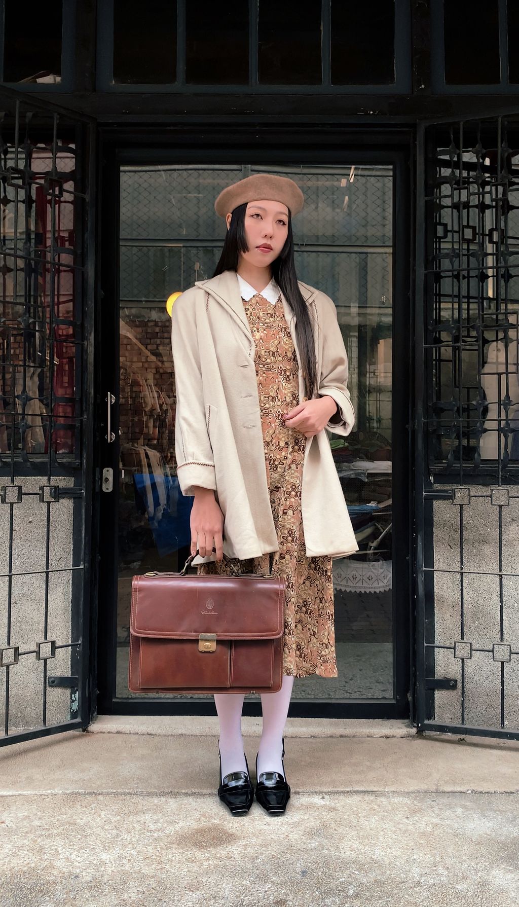 90419628-4489-4D76-BEF6-D80CC7F0F78E