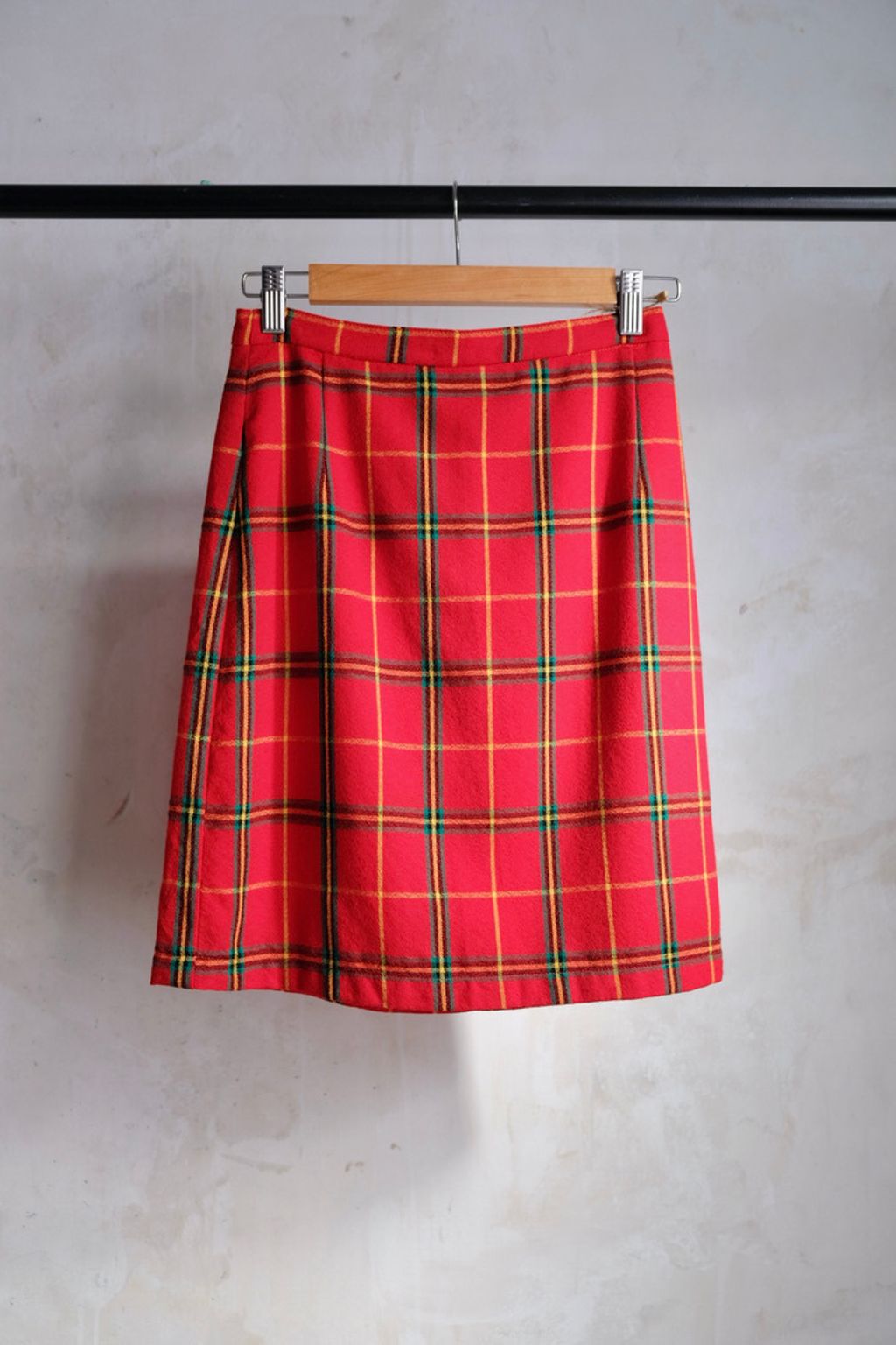 CDC036F9-9008-49B4-A805-F65511F55A95_1_105_c