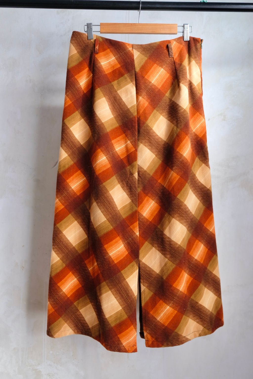 DE3177E2-9B66-4AA4-8172-A2B6324BACA4_1_105_c