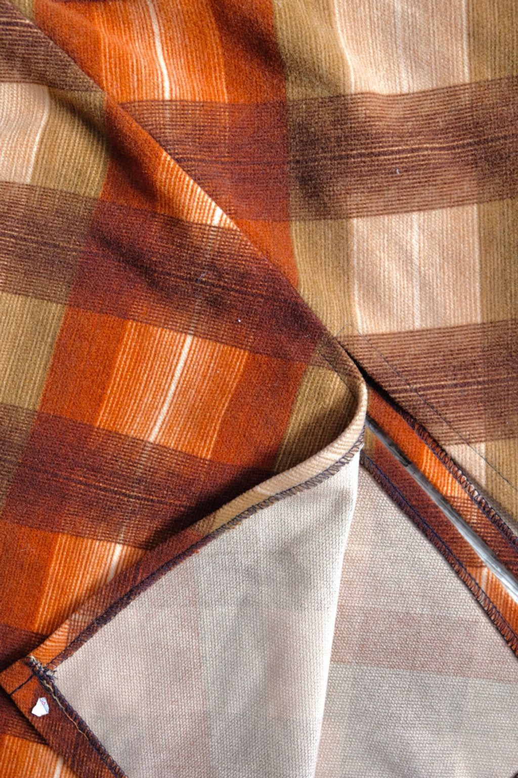 B8BC9FE7-D286-4351-B90F-B60C757077B1_1_105_c