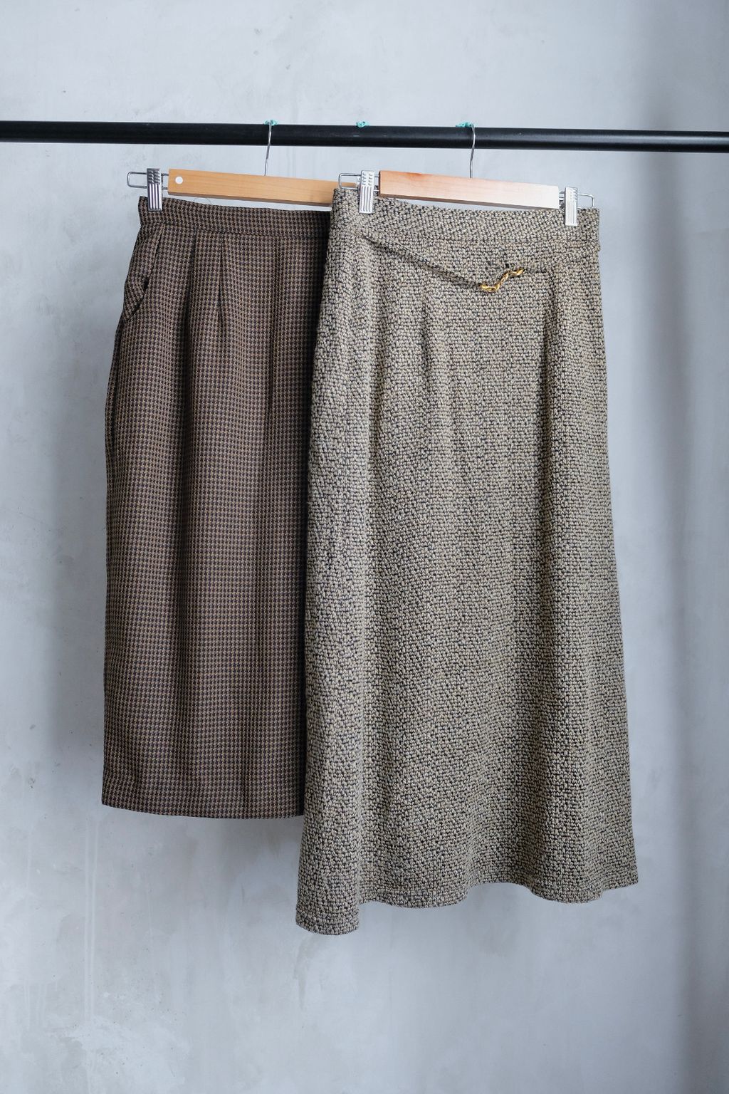 859737DB-A6C9-405C-A3F0-999F55495AA3_1_201_a