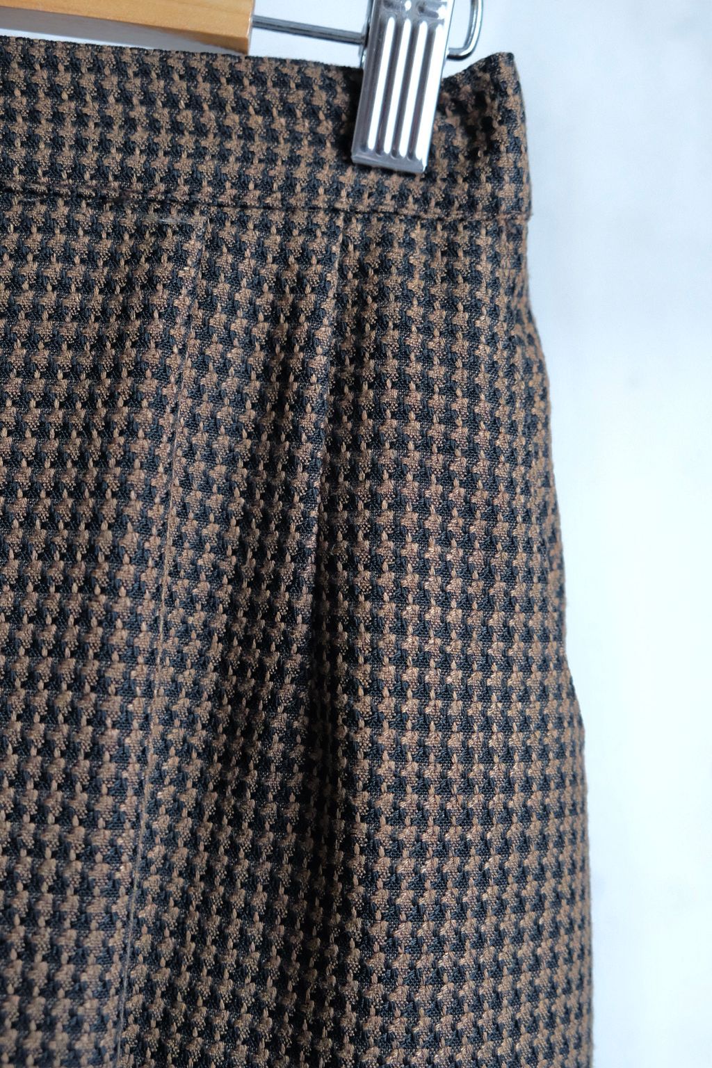 4A3CB990-D60E-40AD-9C4B-2A221D5EC0F3_1_201_a