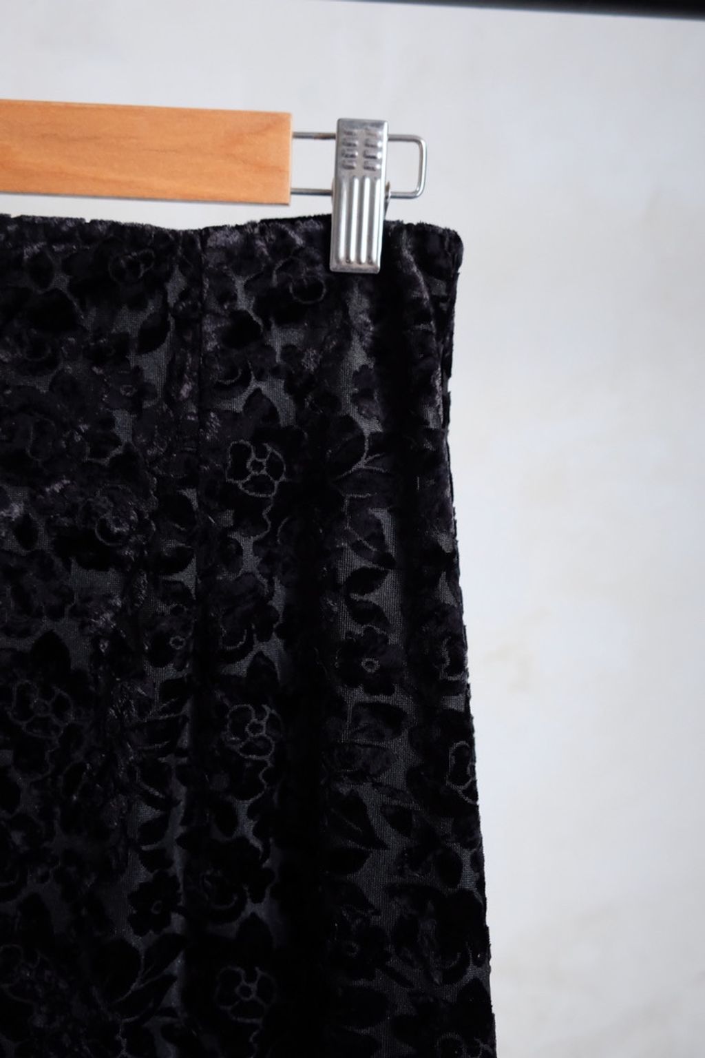 14327BB8-0D4E-4CBA-81F7-453C99DCE147_1_105_c