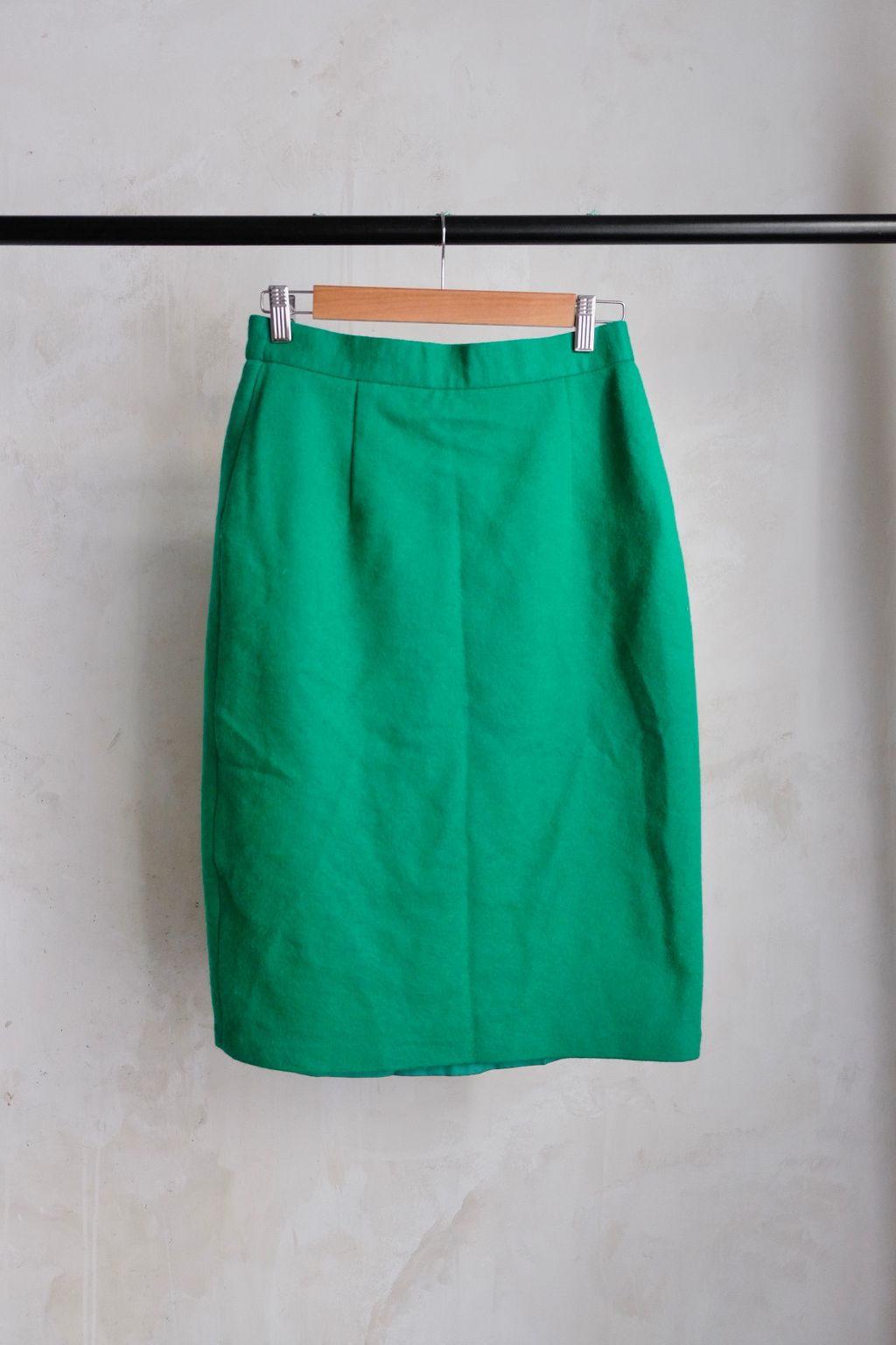 A9E946F4-41F6-47A2-825A-B8AC723FA68B_1_201_a