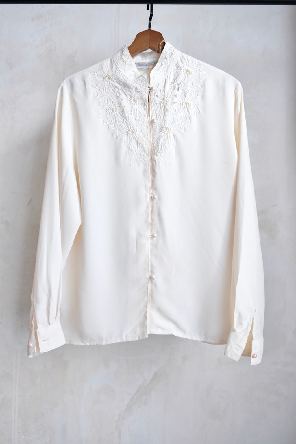 9AA4CAC3-B356-4BFF-8B7D-9DD258B79C1F_1_105_c