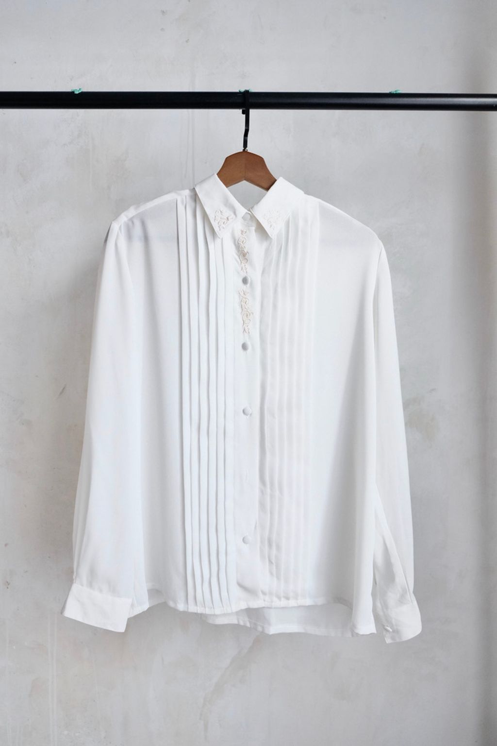 965DE53A-298F-4A1E-8520-013D2B327A7B_1_105_c