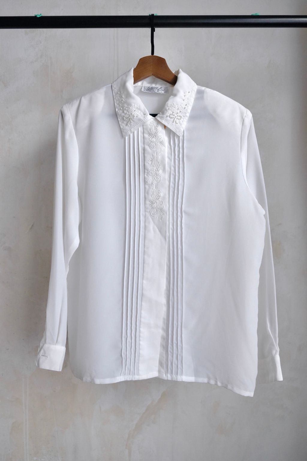 C8343F2A-C253-4D12-A3D4-7D50EF0B1FAD_1_105_c