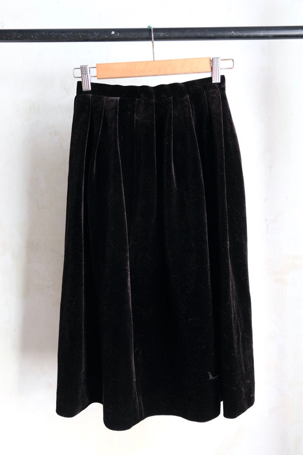 1E90BAFF-D602-4771-9407-0E10B478E24C_1_105_c