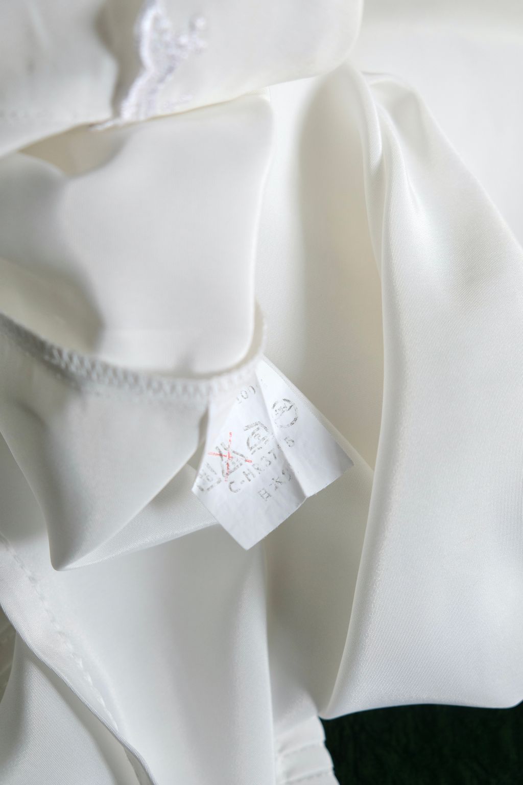 27048495-6D21-4182-91FA-756F2176BB42_1_201_a