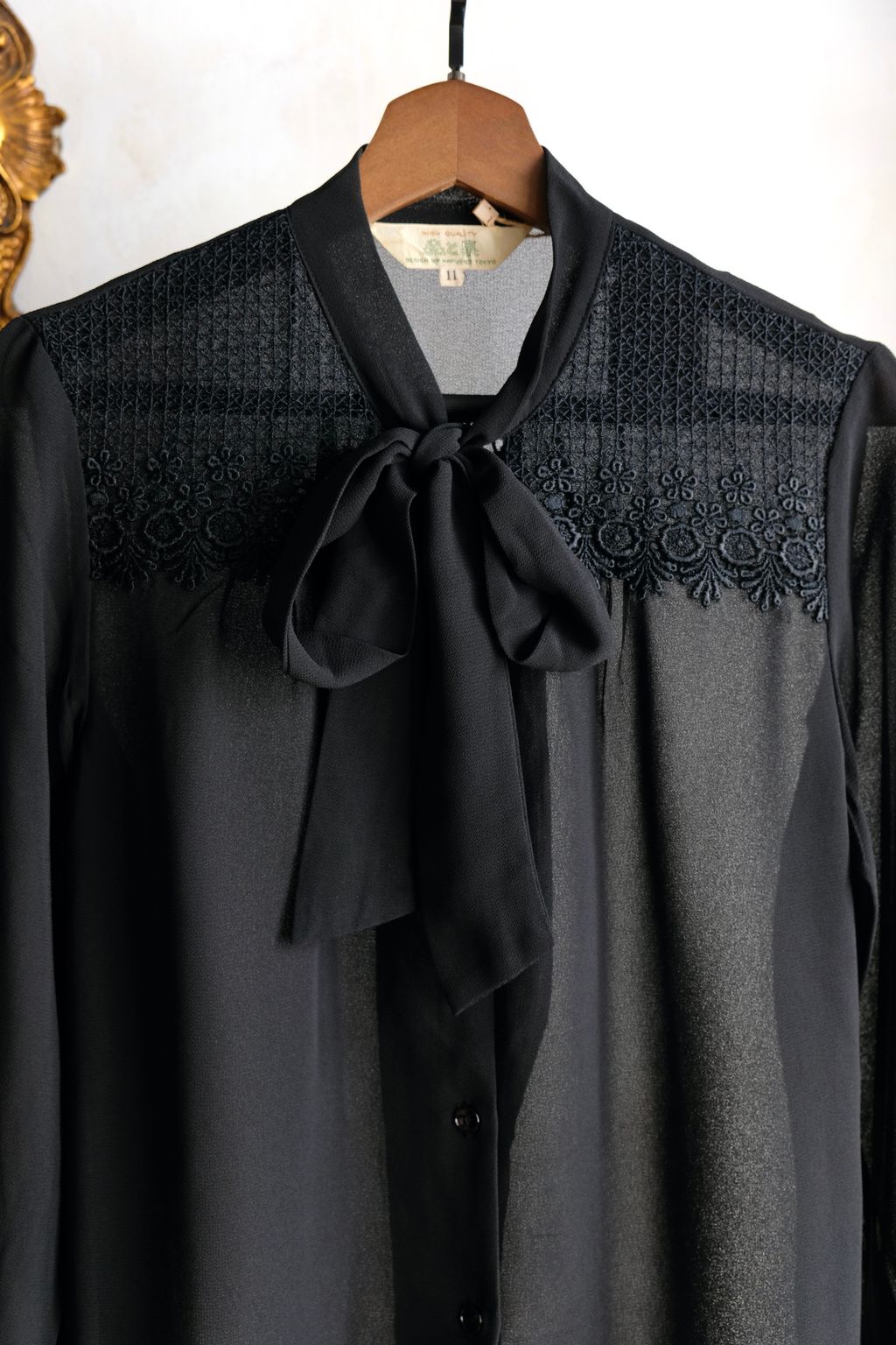 483AB0F1-FF7E-4471-83AE-C10CAD7DFD30_1_201_a