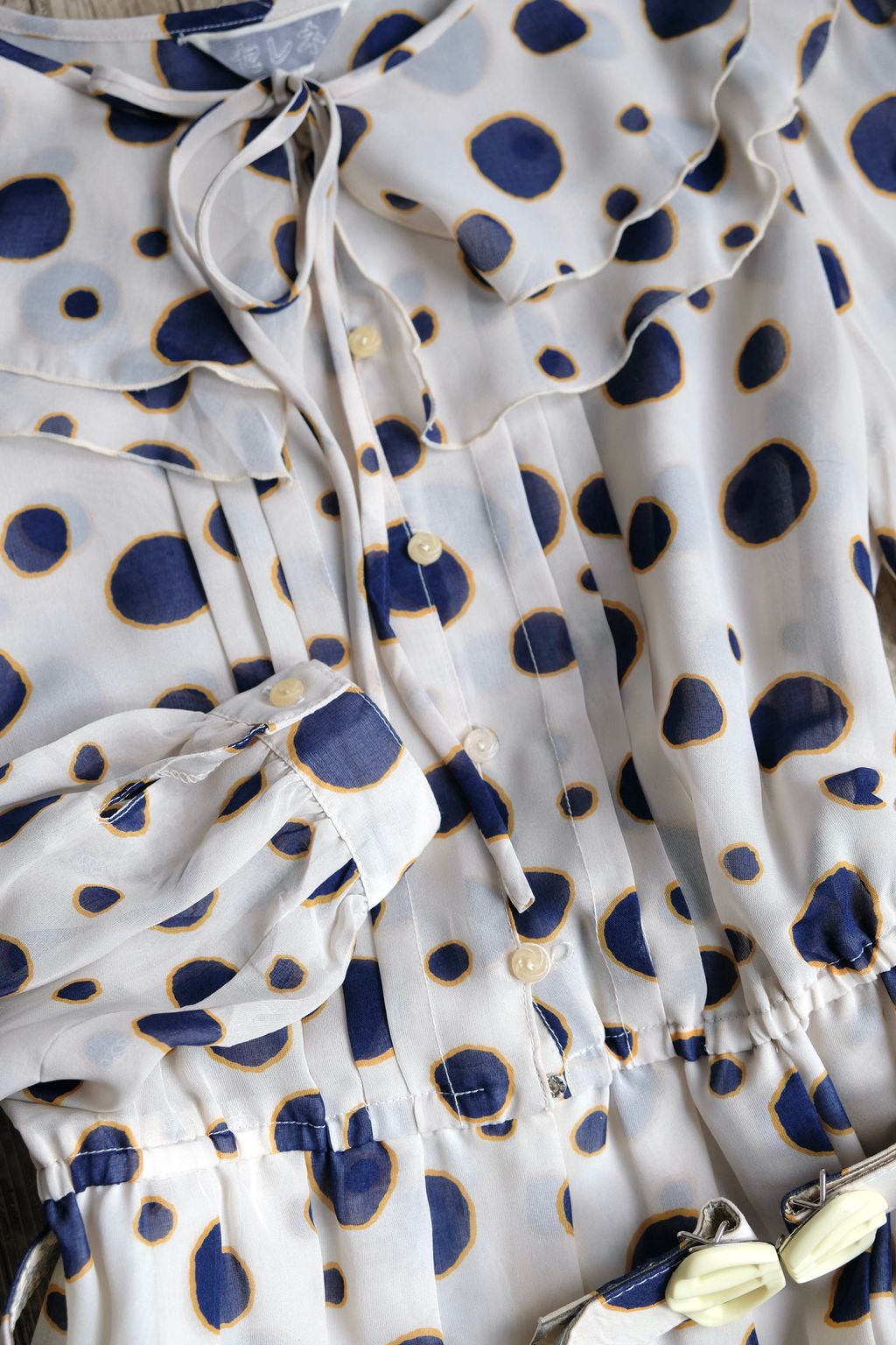 BF2343BF-6E24-4DE5-A506-DDD81A3C68DE_1_201_a