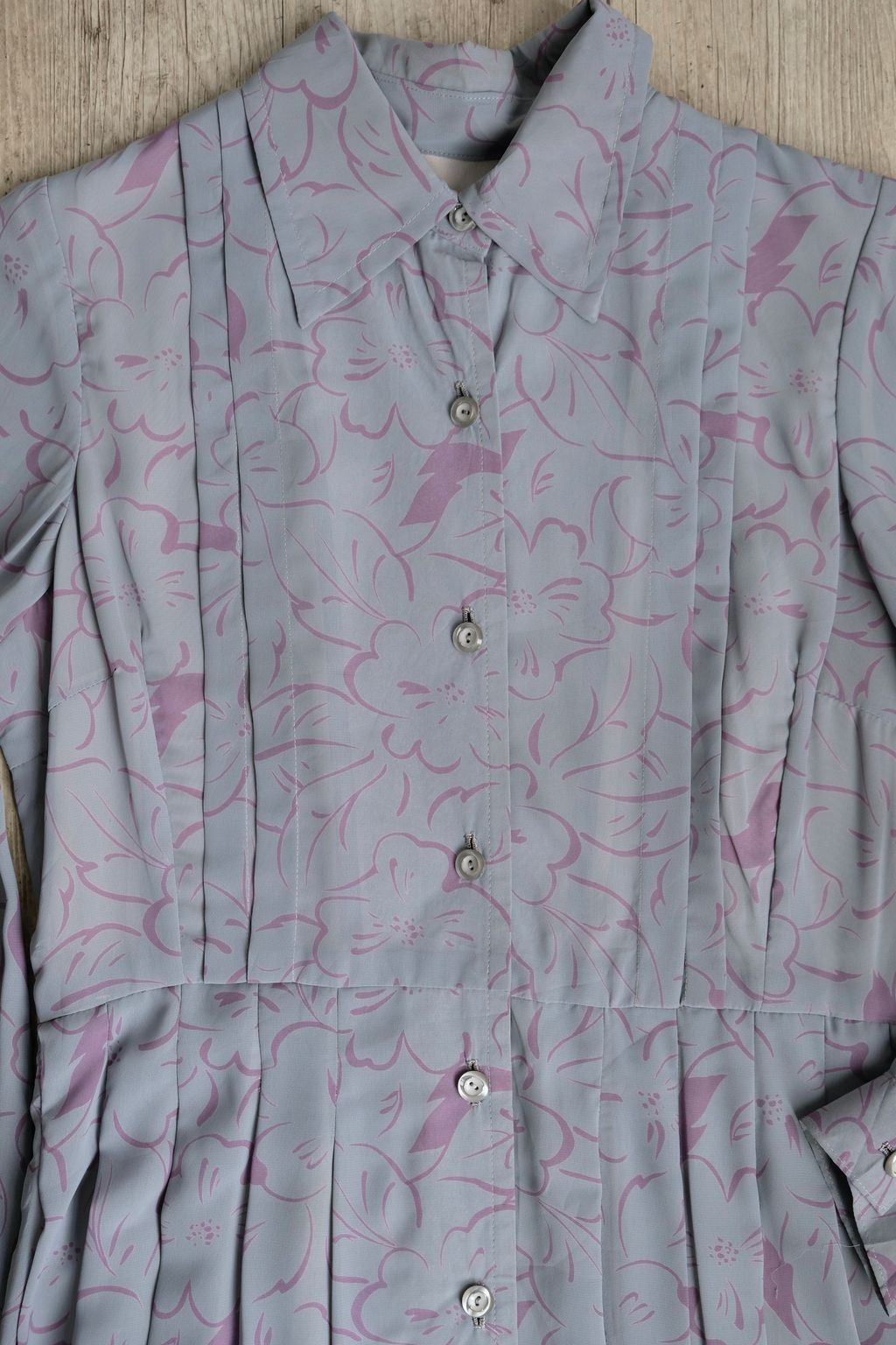 30AEEEFC-FD25-4CF8-81D5-12305025D005_1_201_a