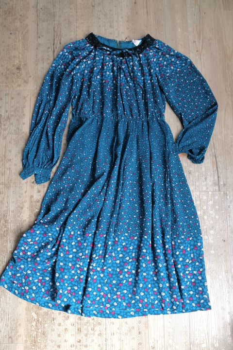 BC82F111-1C57-4CB2-A781-34BE581F8D7A_1_201_a