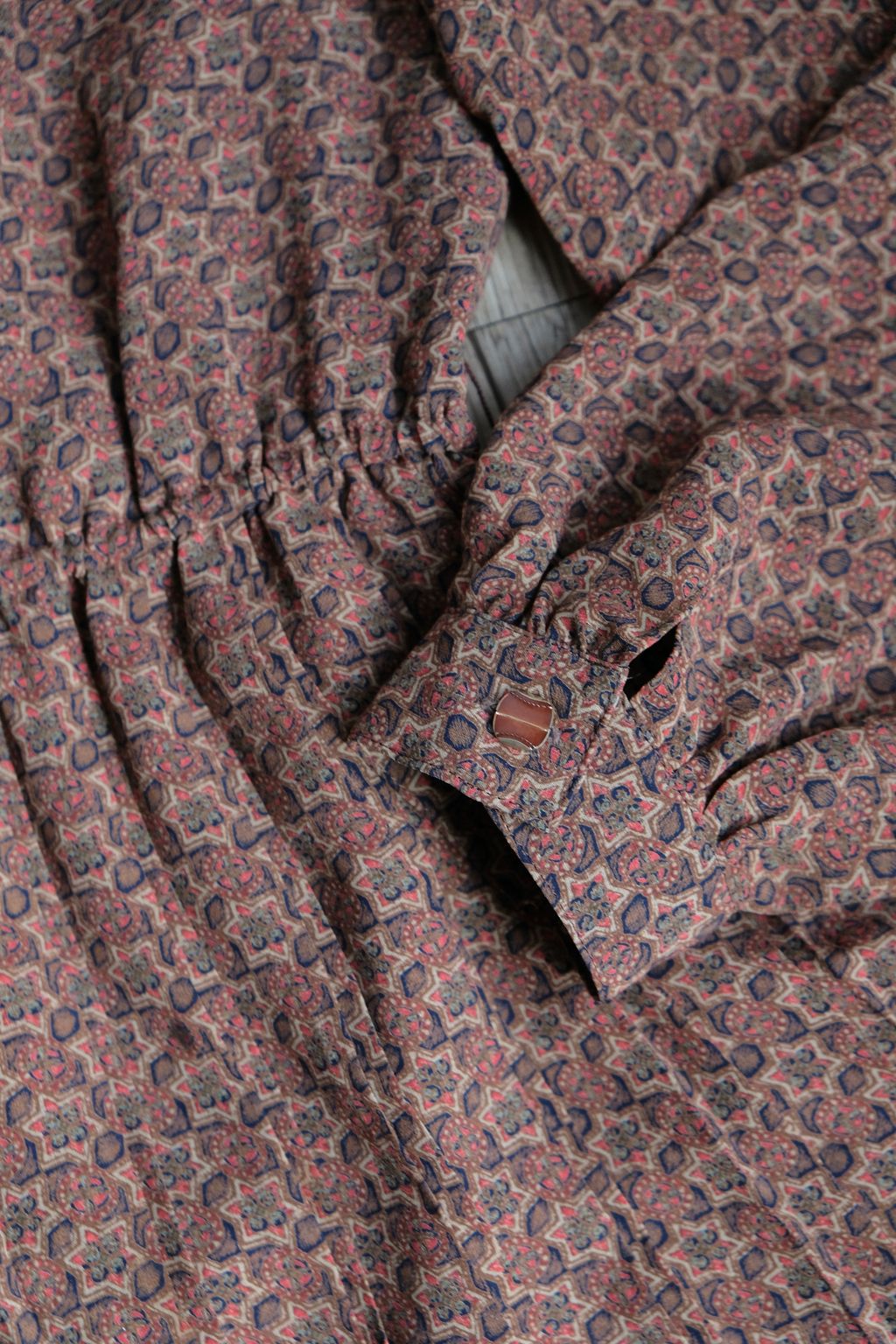 29ABD059-446C-47BD-B3F6-4E0940145520_1_201_a