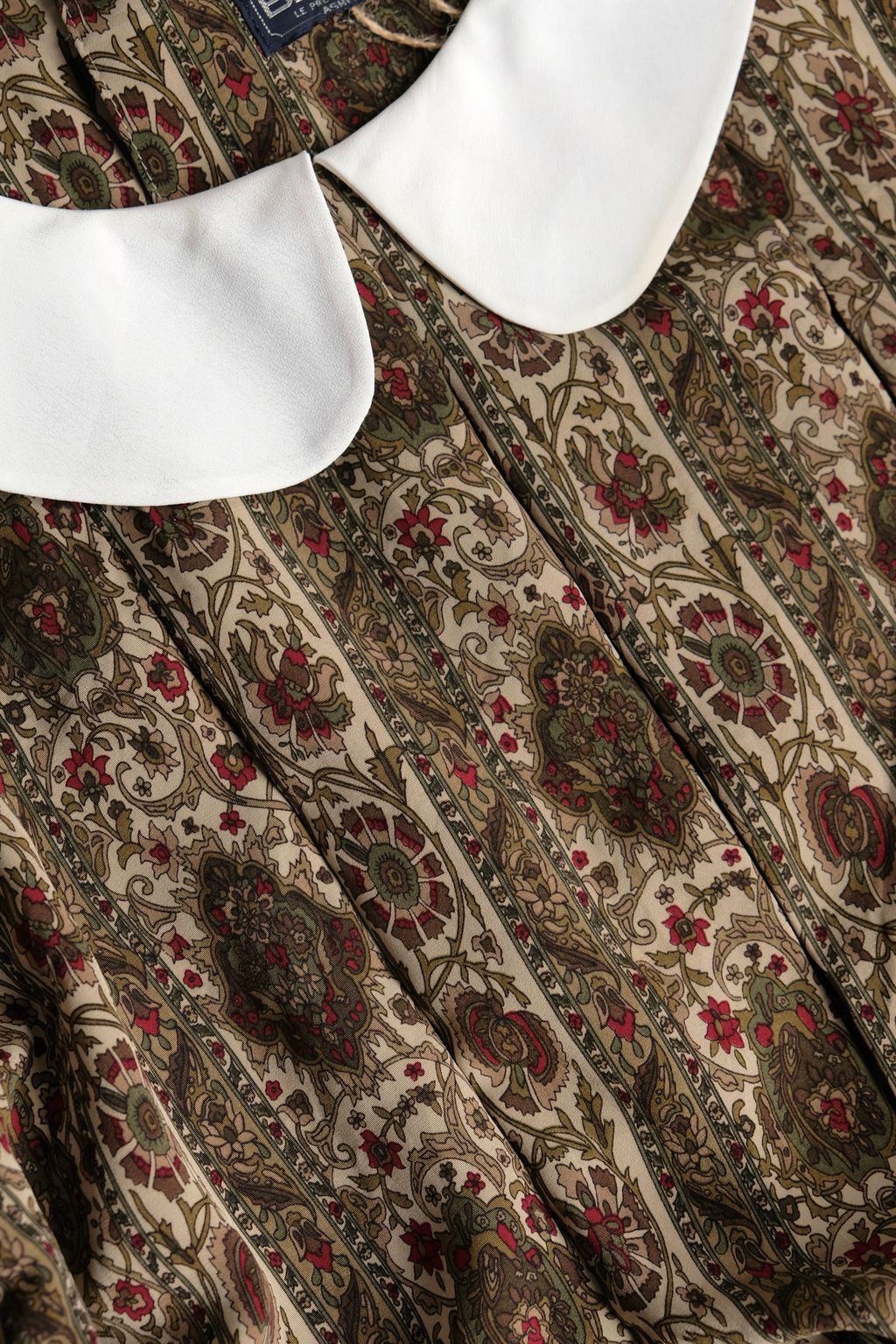 BAB21EF5-8865-44E3-8333-EF99260DD3AA_1_201_a