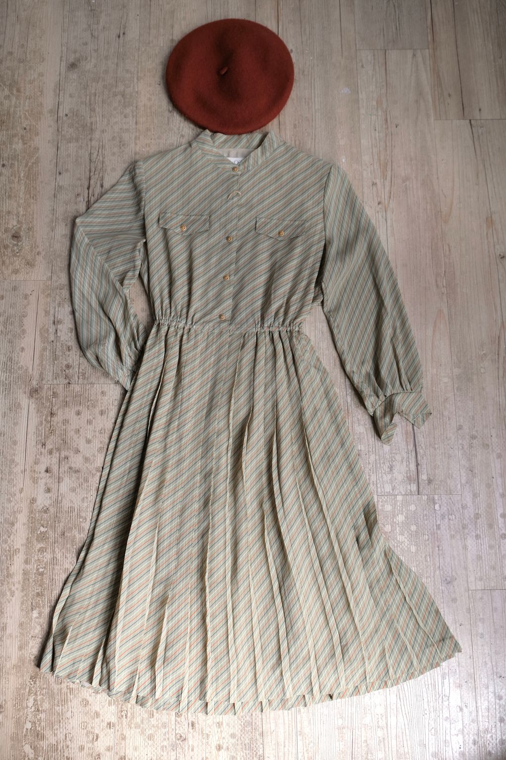 32E4DC66-4343-46C2-A624-B350ACF1BDE6_1_201_a