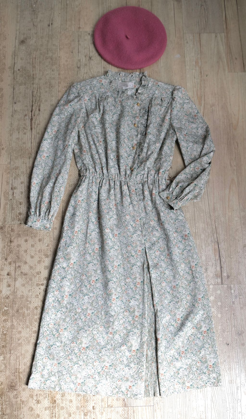 300CA32E-008D-4C72-A3C6-8F417A27CCF2_1_201_a