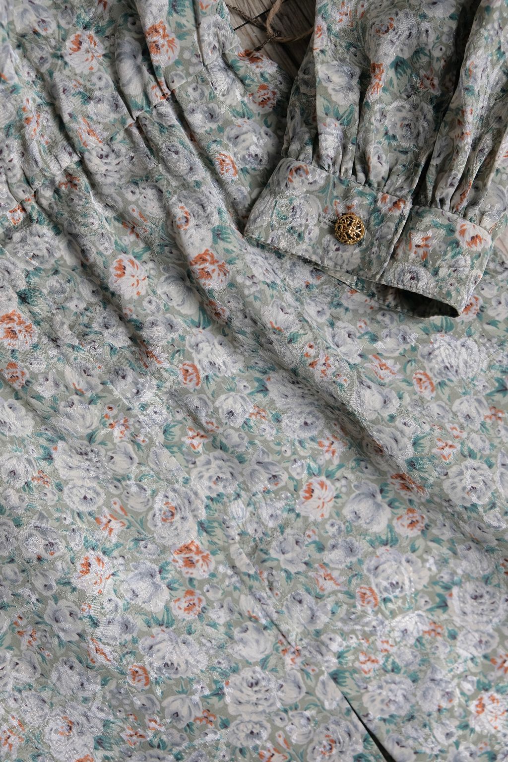 8C00413B-1C27-445E-981B-665A2B258A18_1_201_a