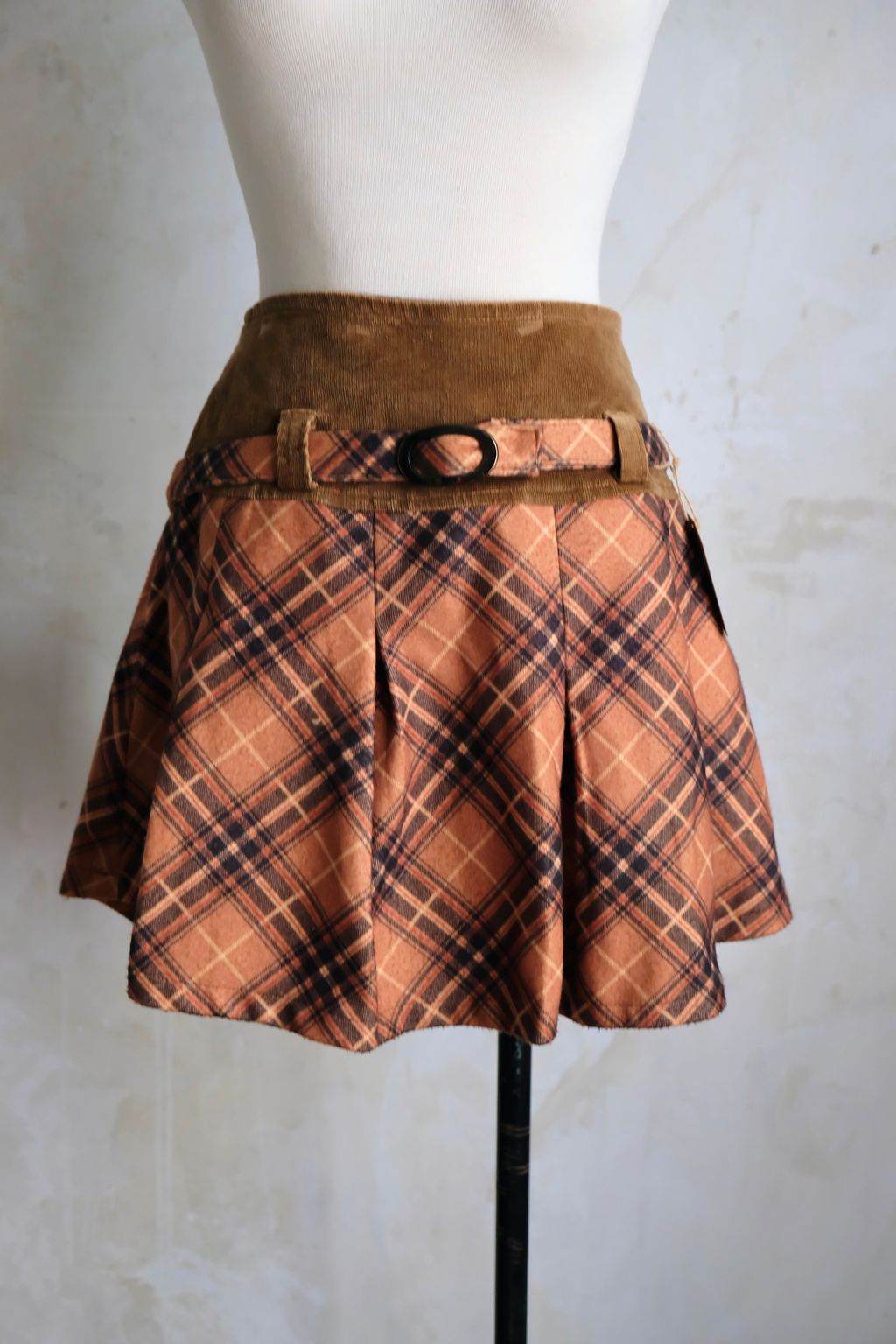 840F4868-DC86-4F0F-96B5-2B58D1B42344_1_201_a