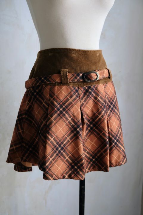 DC364553-C1C3-478E-BC7D-5EA4E1B6CB11_1_201_a