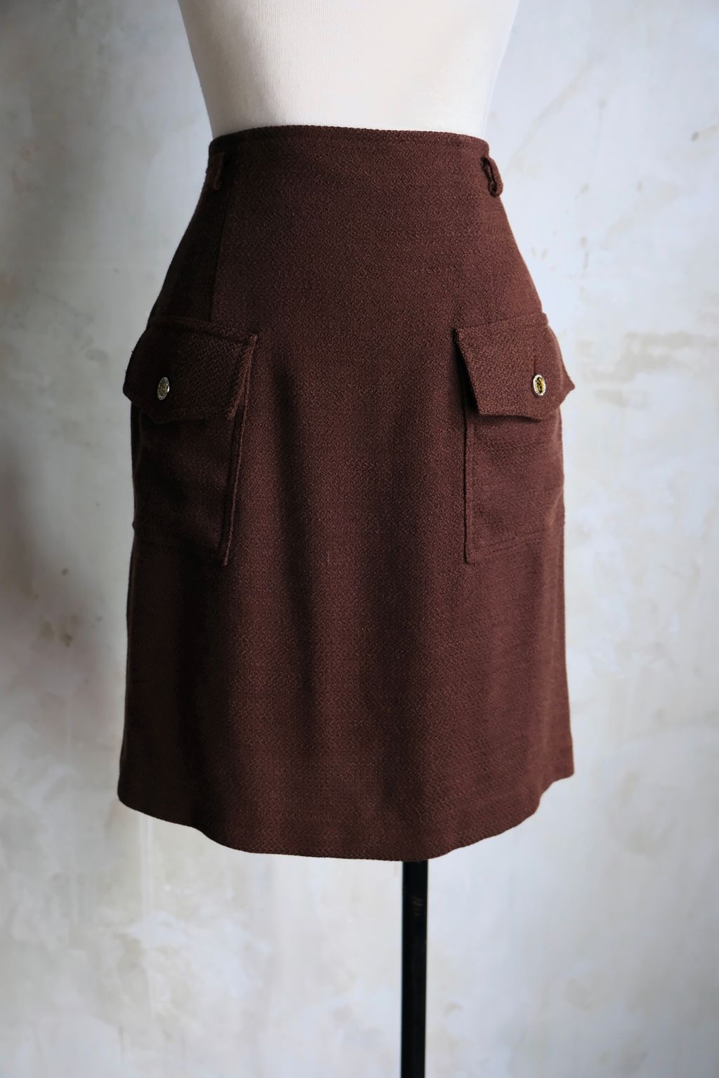 357706AF-CC2E-4D84-BA18-403DE96FDF0E_1_201_a